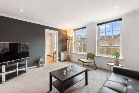 Vicarage Crescent,
Battersea Park, SW11
