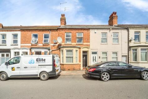 St. Davids Road, Northampton, Northamptonshire, NN2