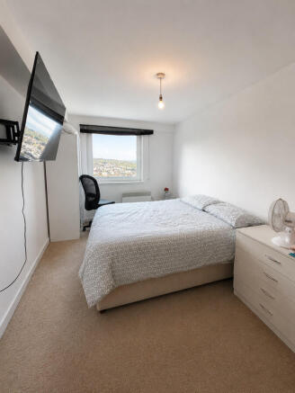 1 bed Flat for sale Image 4