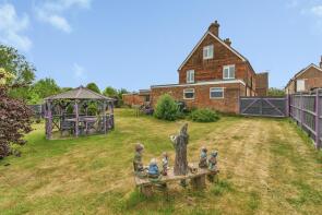 Inglenook Cottage, Windmill Hill Road, Windmill Hill, Hailsham BN27 4RT