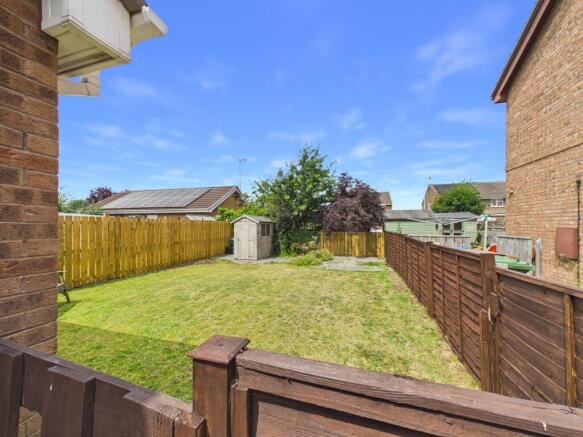 2 bed Semi-Detached for sale Image 4