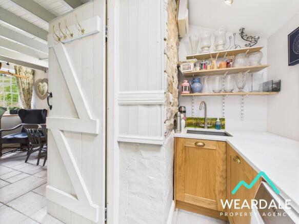 Utility room and WC
