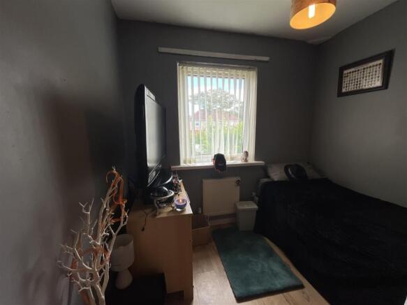 3 bed Semi-Detached for sale Image 9