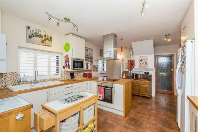 Kitchen/Dining Room