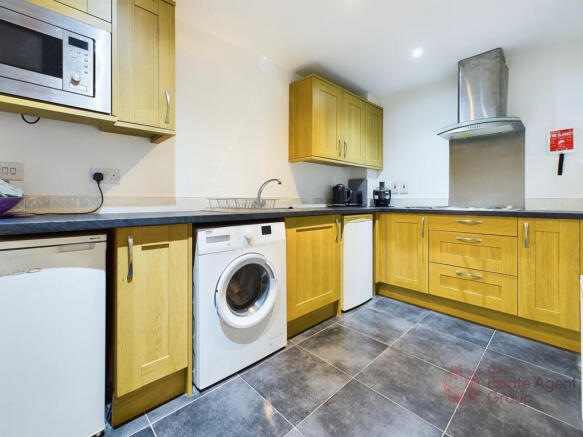 Annexe - Kitchen