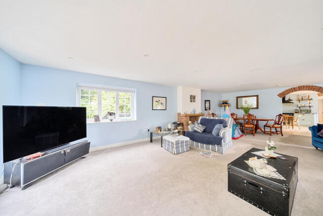 Annexe - Living Room