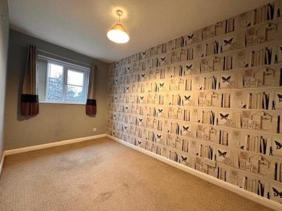 2 bed End of Terrace to rent Image 6
