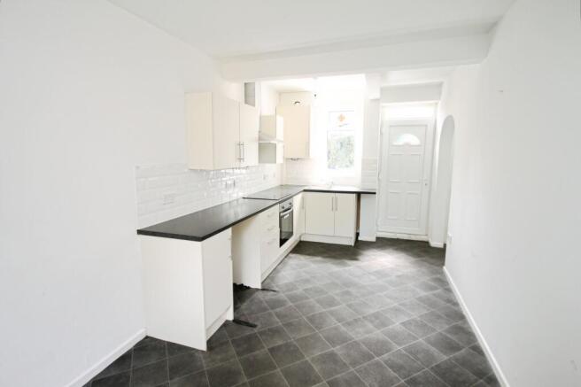 3 bed Town House to rent Image 7