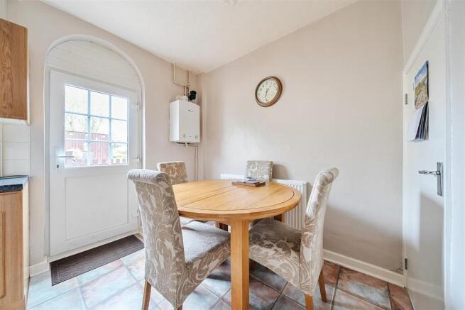 106 Brackley Road, Towcester