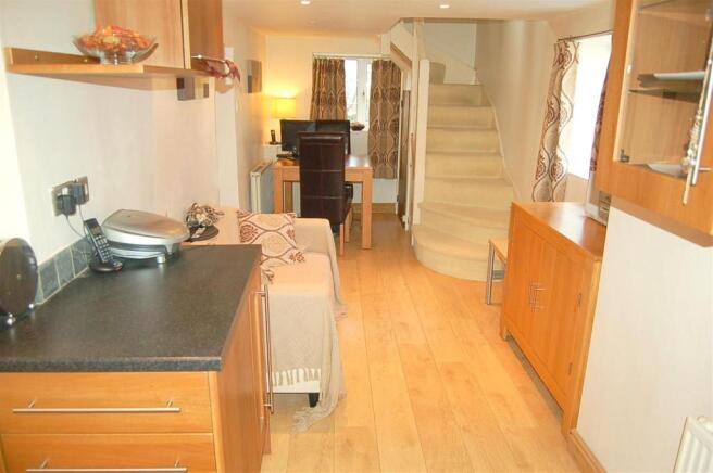 Sitting/Dining Room