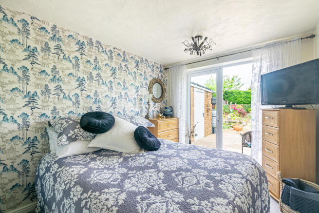bedroom2a