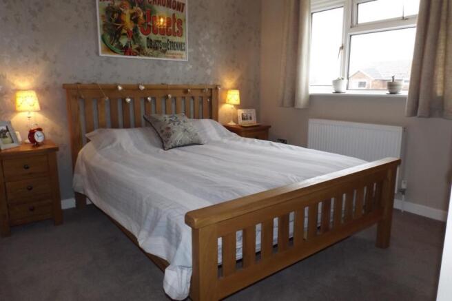 MASTER BED