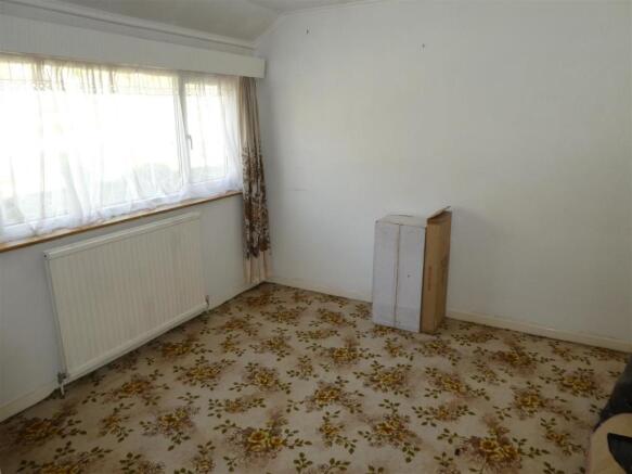 Bedroom.JPG