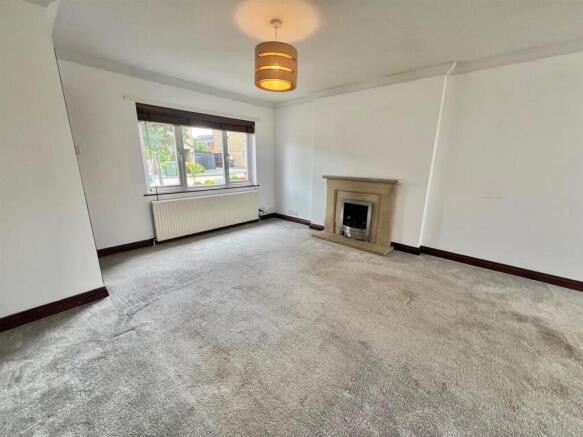 Bramleys Estate Agents - Cotswold Mews - Kirkburto
