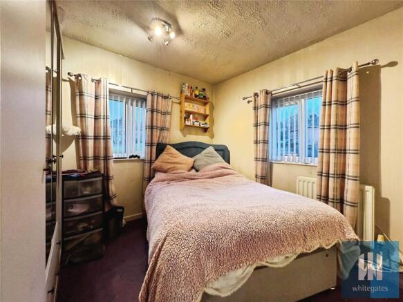 3 bed Semi-Detached for sale Image 9