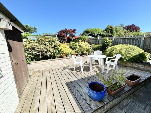 Workshop and deck...
