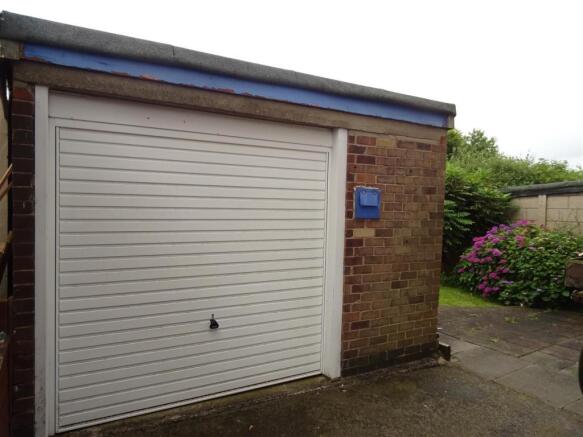 Oversize Garage