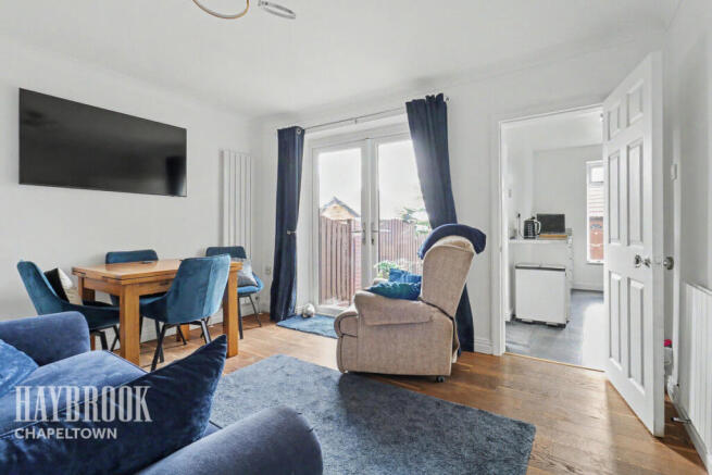 3 bed Semi-Detached for sale Image 7