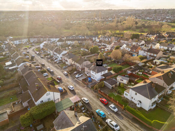 Sherbourne Crescent 0456