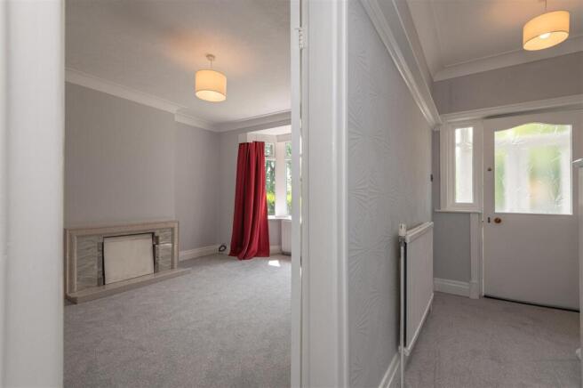 3 bed Semi-Detached for sale Image 4