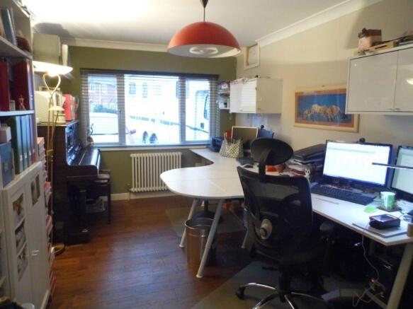 Photo 9