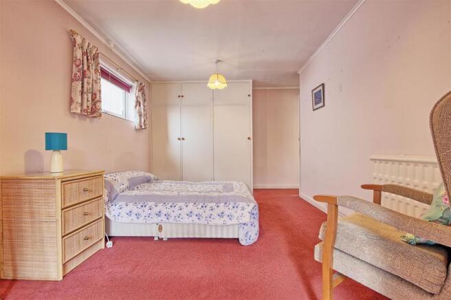 Bedroom 1 - 2.jpg