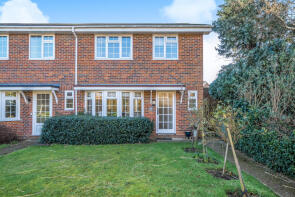 16, Rydens Park, Walton-on-thames KT12 3DP