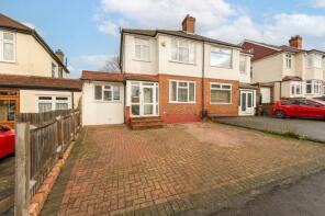 61, Waverley Avenue, Sutton SM1 3JX