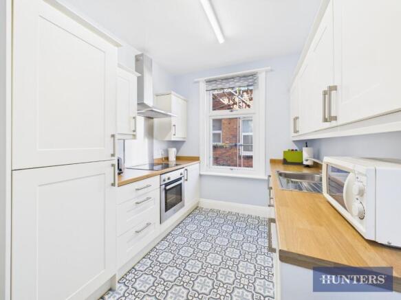 6 bed Block of Apartments for sale Image 12
