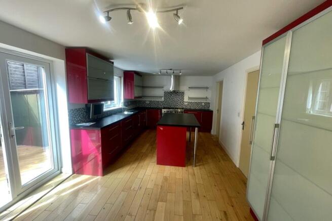Rightmove_06_Kitchen