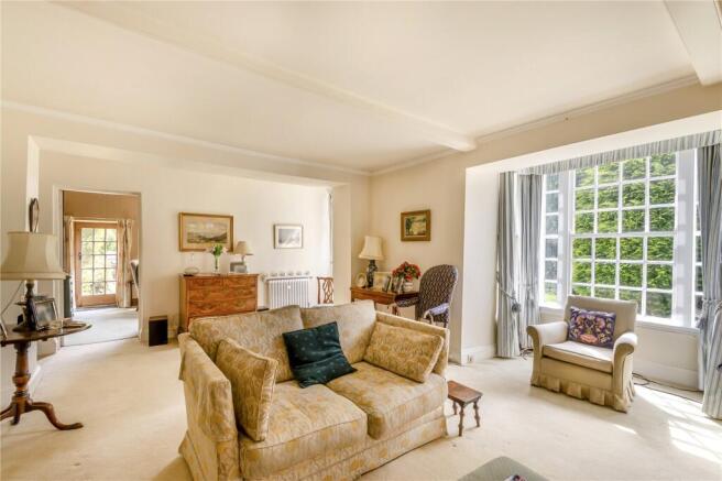 5 bed Semi-Detached for sale Image 6