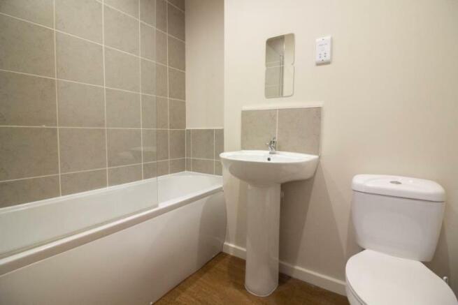 1 bed Apartment to rent Image 5