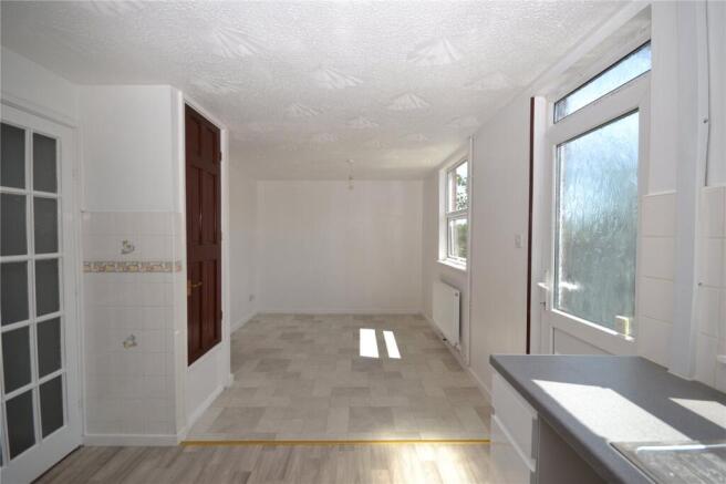 Penkvale Road, Stafford, Staffordshire, ST17 photo 4