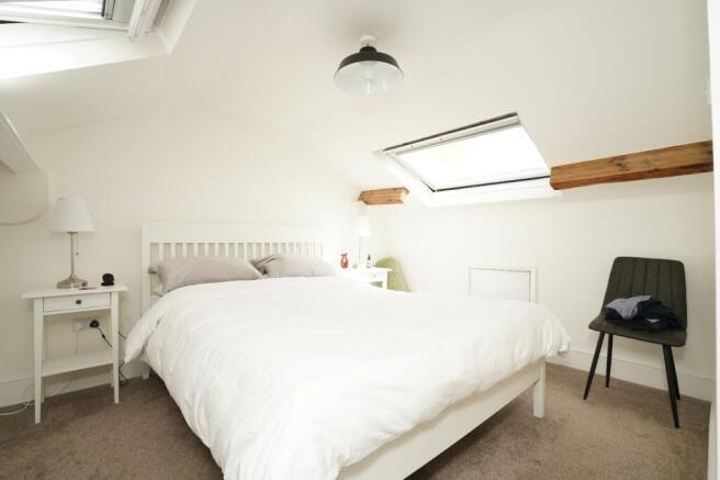 2 bed Apartment for sale Image 6