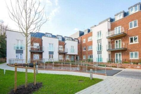 Field End Road, Eastcote, HA5