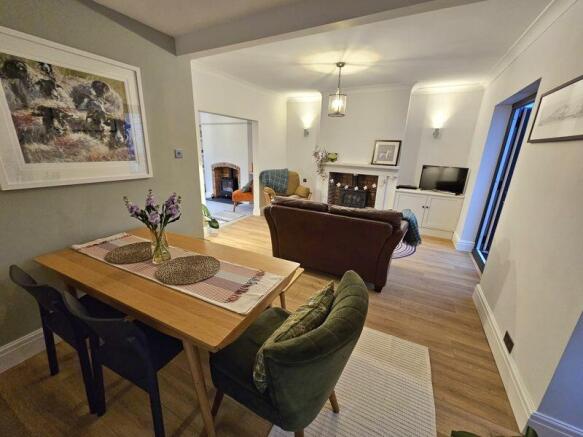 Sitting / Dining Room