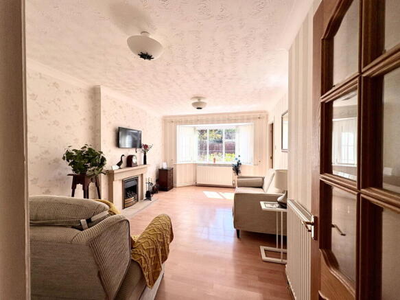 2 bed Detached Bungalow for sale Image 4