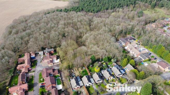 Land Adj Clipstone Dr _0595.jpg