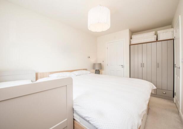 3 bed Semi-Detached for sale Image 11