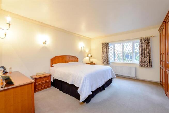 8374493-interior25.jpg