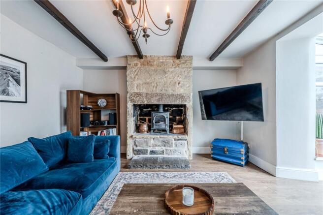 3 bed Semi-Detached for sale Image 8