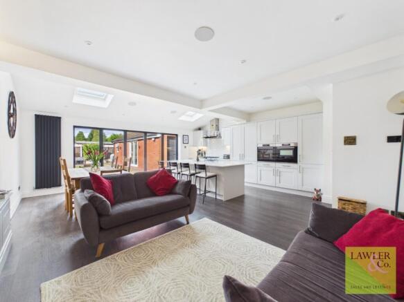 Mill Lane, Hazel Grove, Stockport, Cheshire, SK7 6DW photo 4