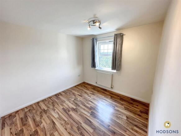 2 bed Apartment to rent Image 9