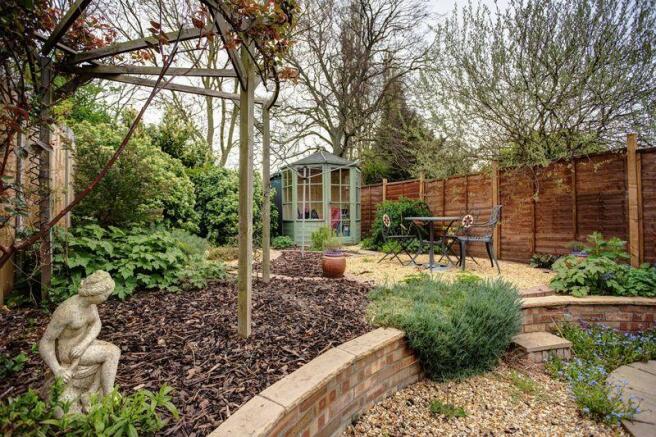 Landscaped rea...
