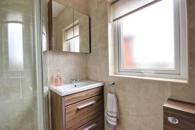 3 bed Town House for sale Image 12