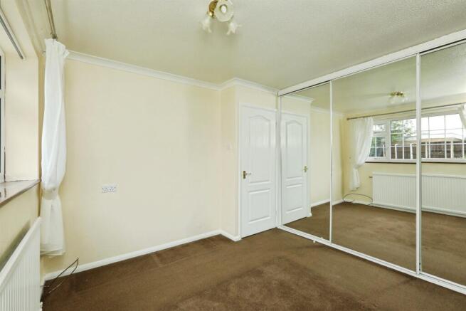 2 bed Detached Bungalow for sale Image 8