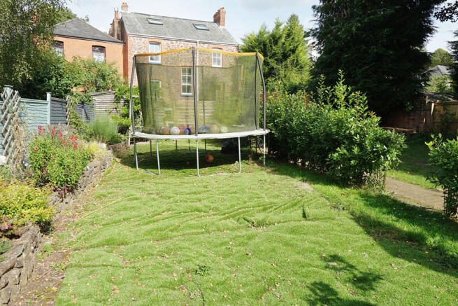Photo 20