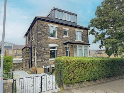 Broadway Avenue, Marshfields, Bradford, BD5
