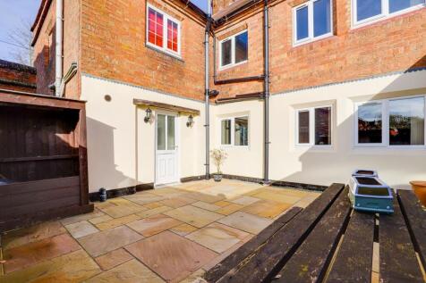 Tollerton Lane, Tollerton, NG12