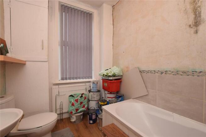 2 bed Terraced for sale Image 8